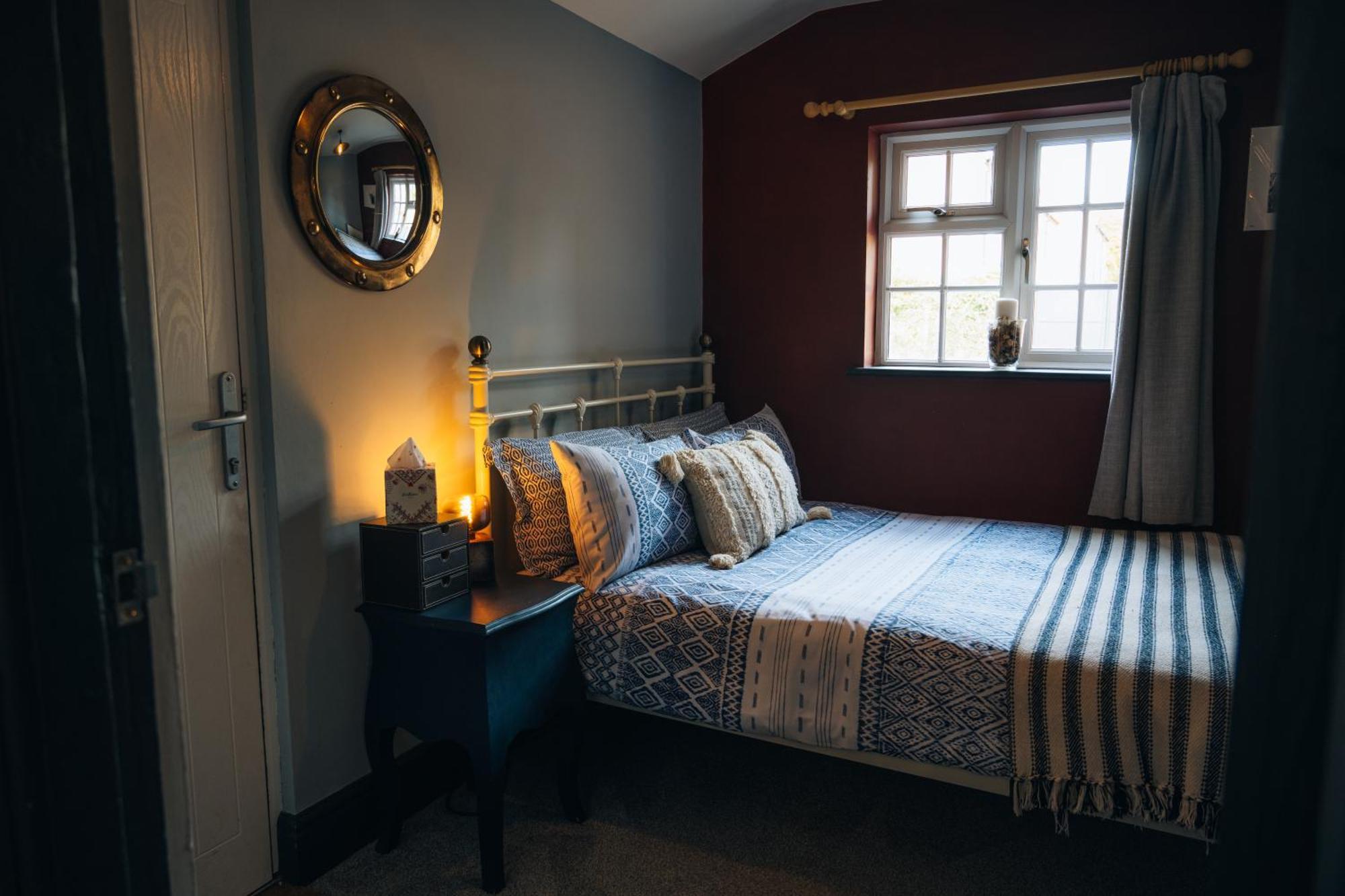 The Bolt Hole - Stratford Upon Avon - Central - Free Offstreet Parking - 2 Bed Luxury Apartment 外观 照片