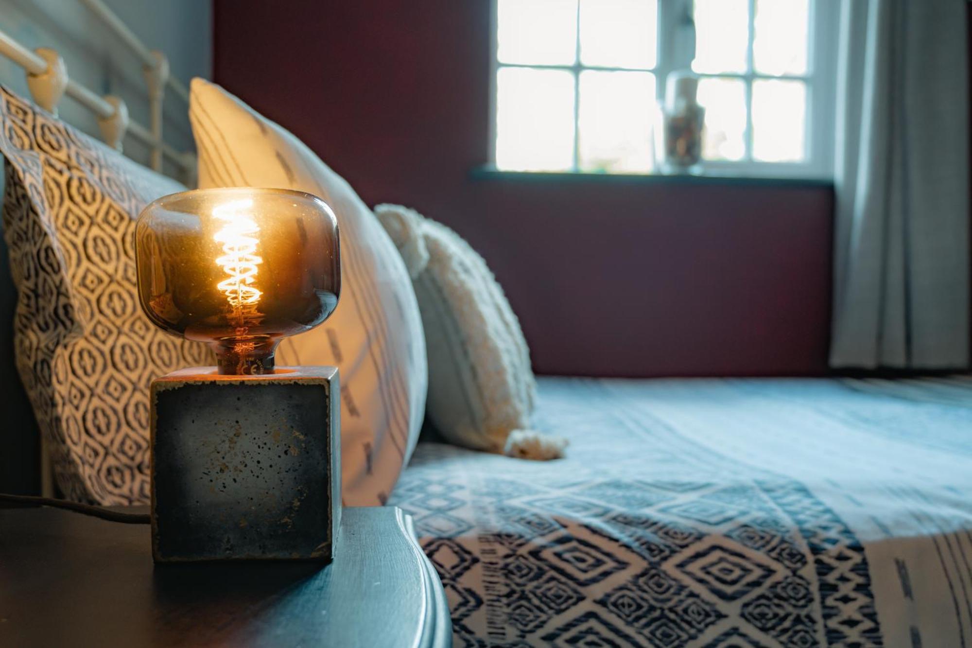 The Bolt Hole - Stratford Upon Avon - Central - Free Offstreet Parking - 2 Bed Luxury Apartment 外观 照片